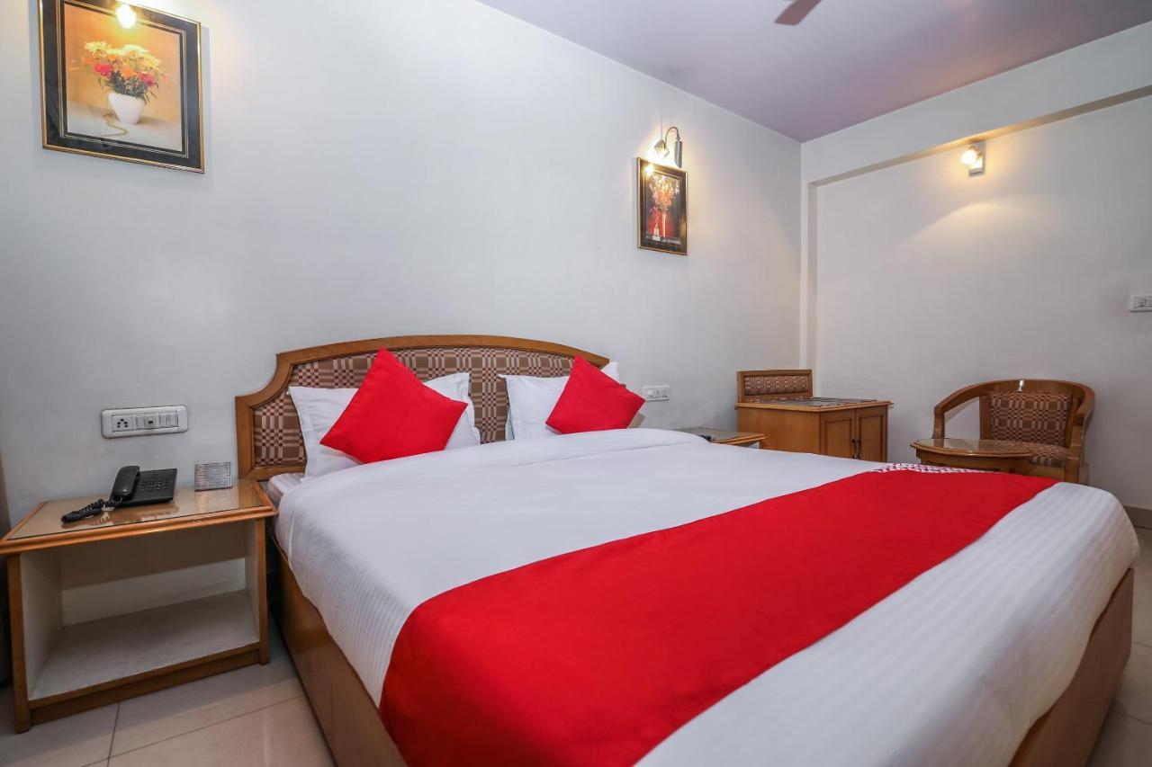 Oyo 15359 Hotel Kachandeep Τζαϊπούρ Εξωτερικό φωτογραφία